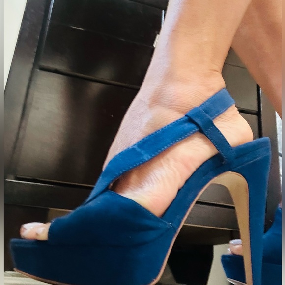 Nine West heels, shoes, size 7, blue, heel 5”, Worn once, good condition. - Picture 9 of 10